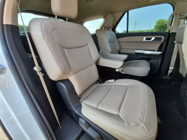 Used 2023 White Ford XLT image 33