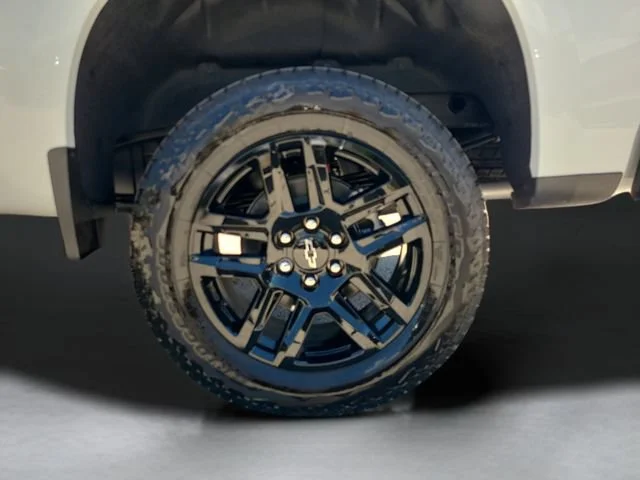 New 2026 Summit White Chevrolet LT Trail Boss image 14