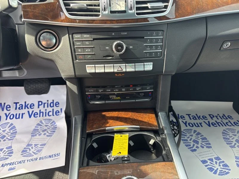 Used 2016  Mercedes-Benz E 350 image 31