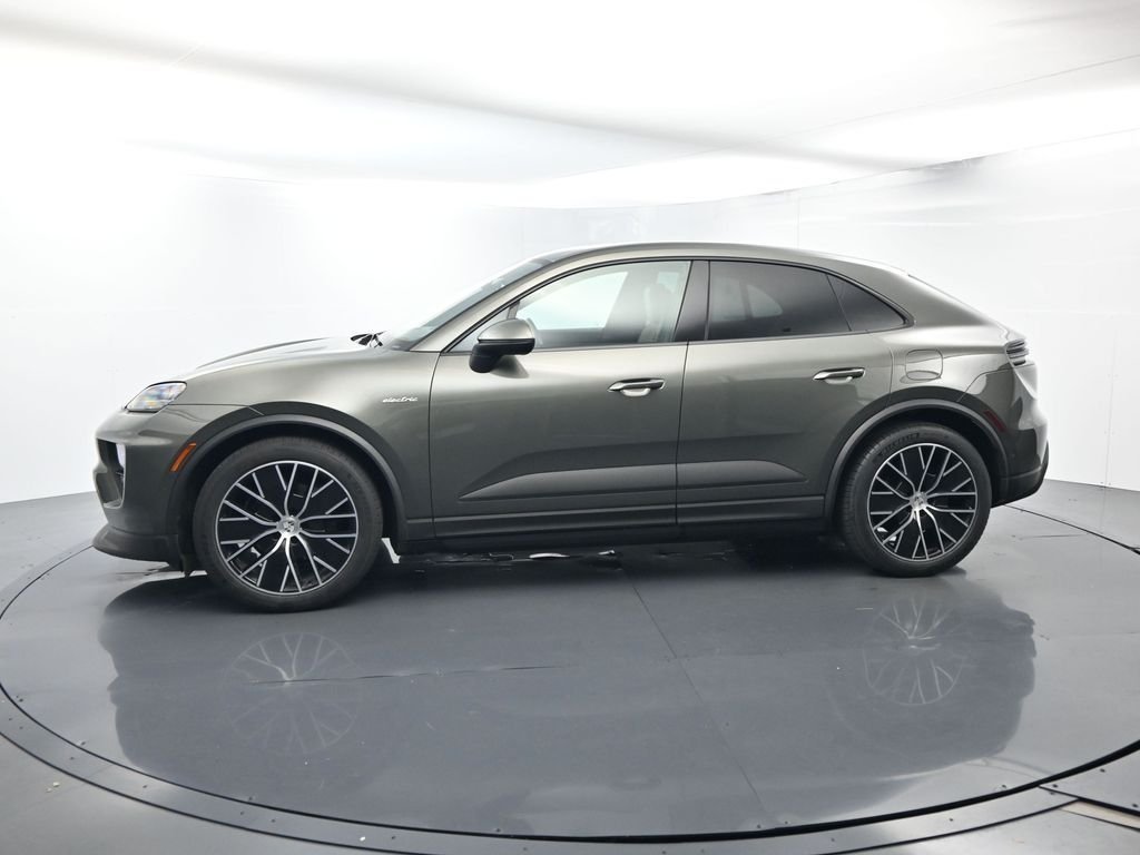 Certified 2025 Porsche Macan Base with VIN WP1AD2XA8SL075495 for sale in West Palm Beach, FL