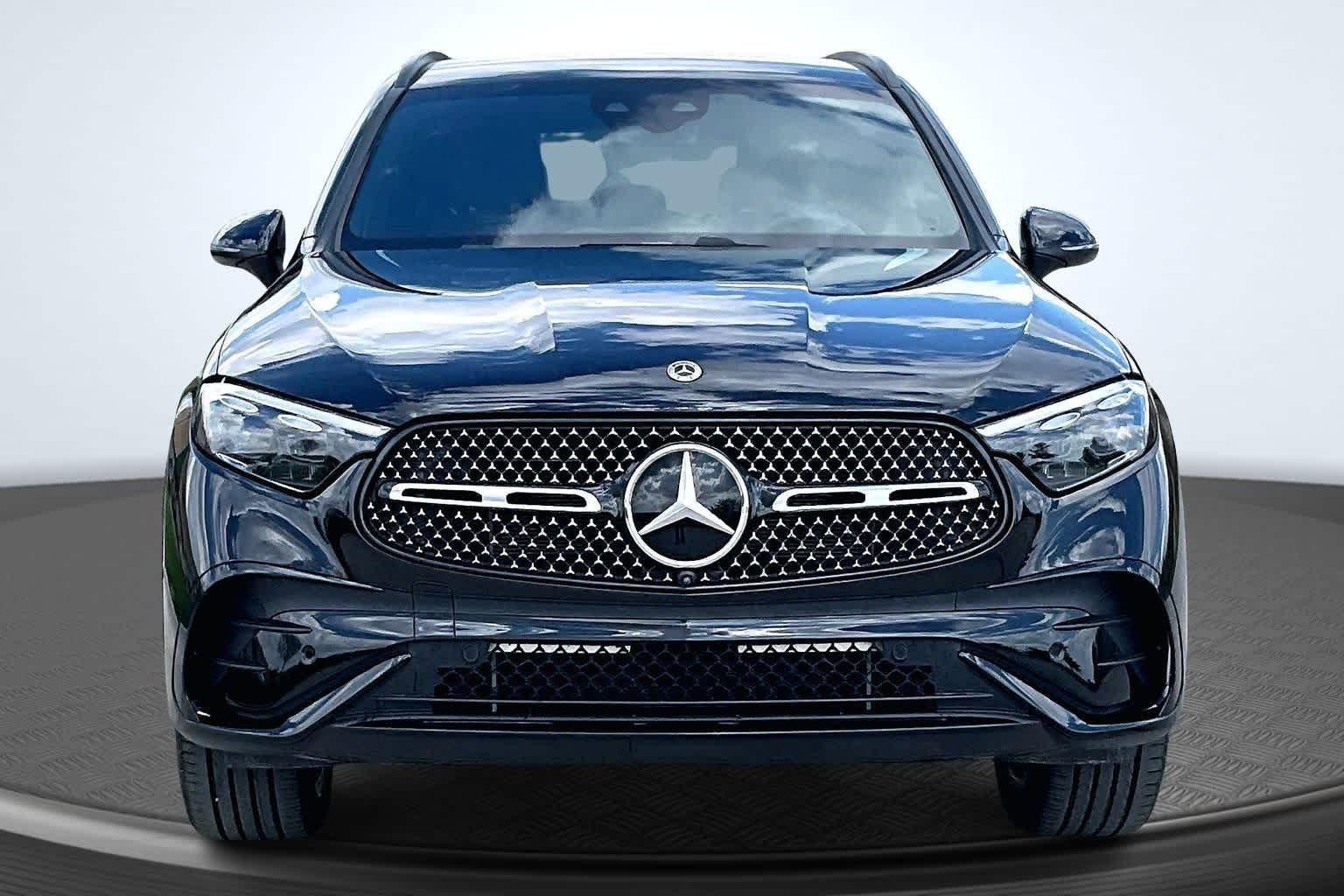 New 2026 Obsidian Black Metallic Mercedes-Benz GLC 300 image 6