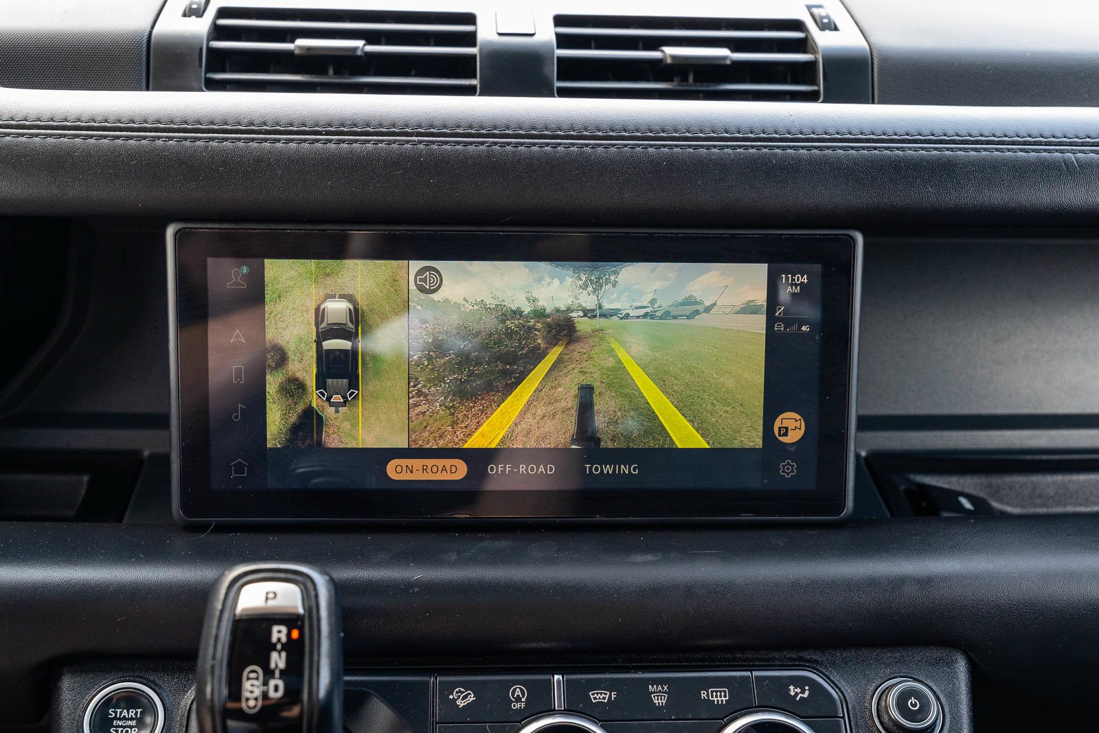 Used 2021  Land Rover X image 37