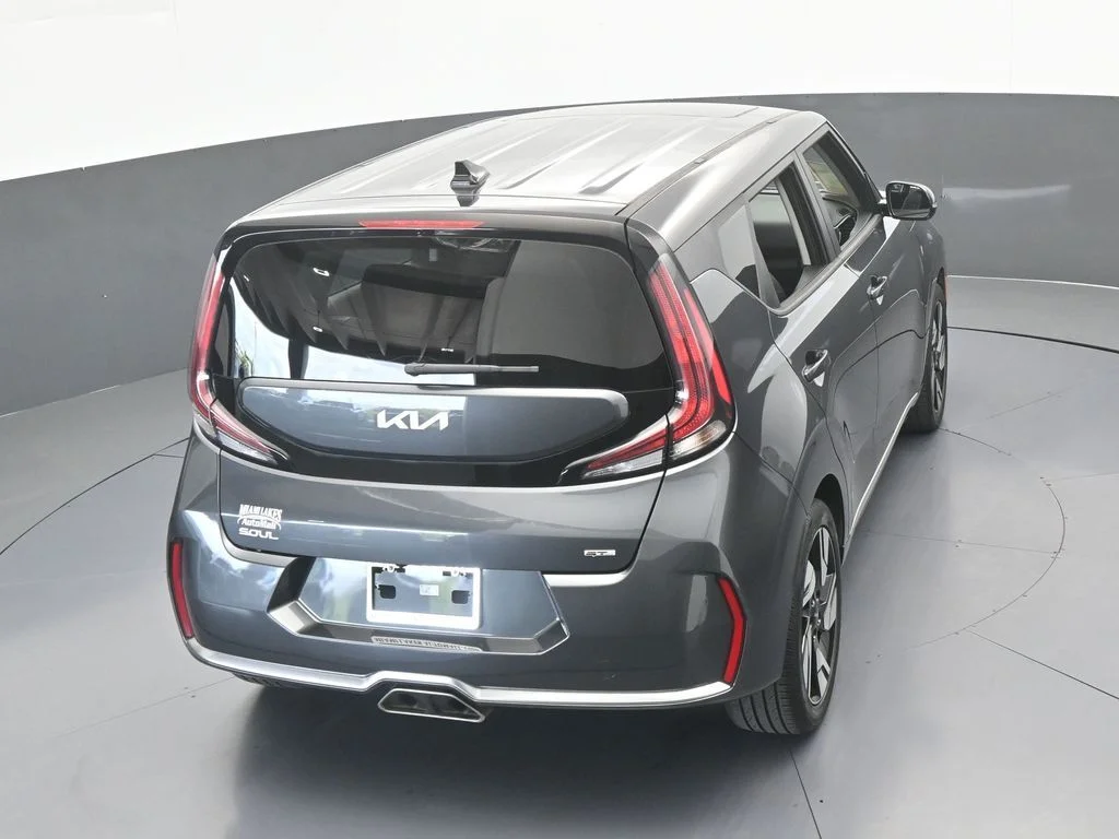 Used 2024 Gravity Gray Kia GT-Line image 46