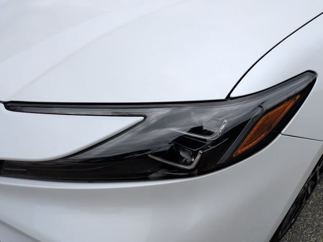 Certified Used 2025 Beige Toyota XLE image 11