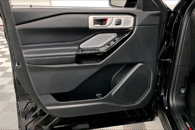 Used 2023 Agate Black Metallic Ford ST image 21
