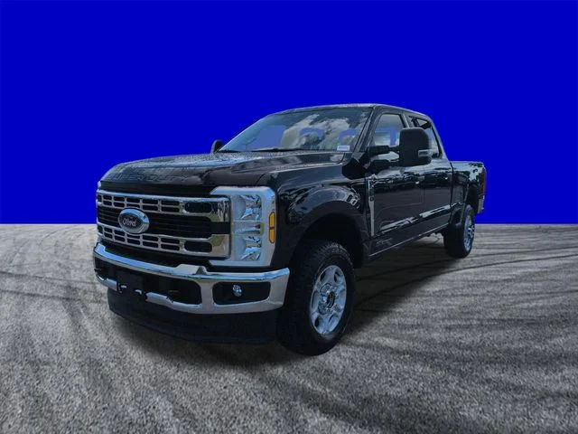 New 2026 Black Ford XLT image 8