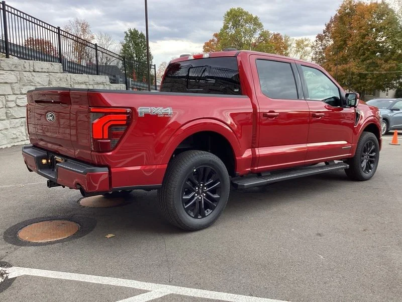 2025 Ford F-150 Lariat - Photo 7