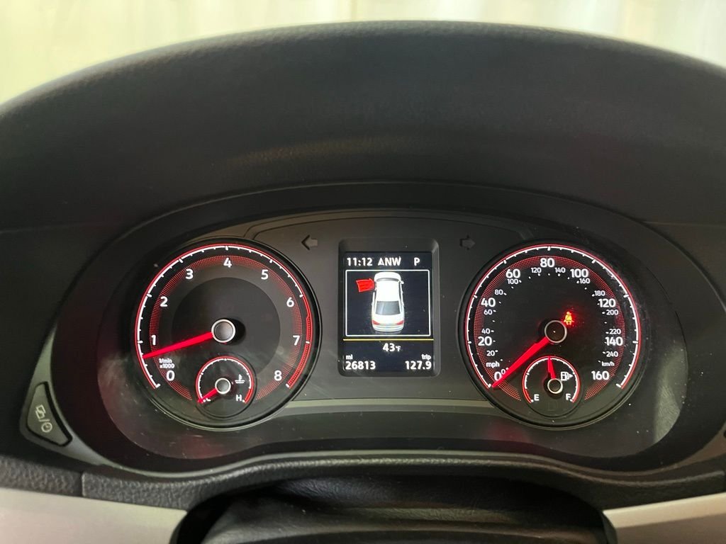 Certified Used 2020 Silver Volkswagen 2.0T SE image 22