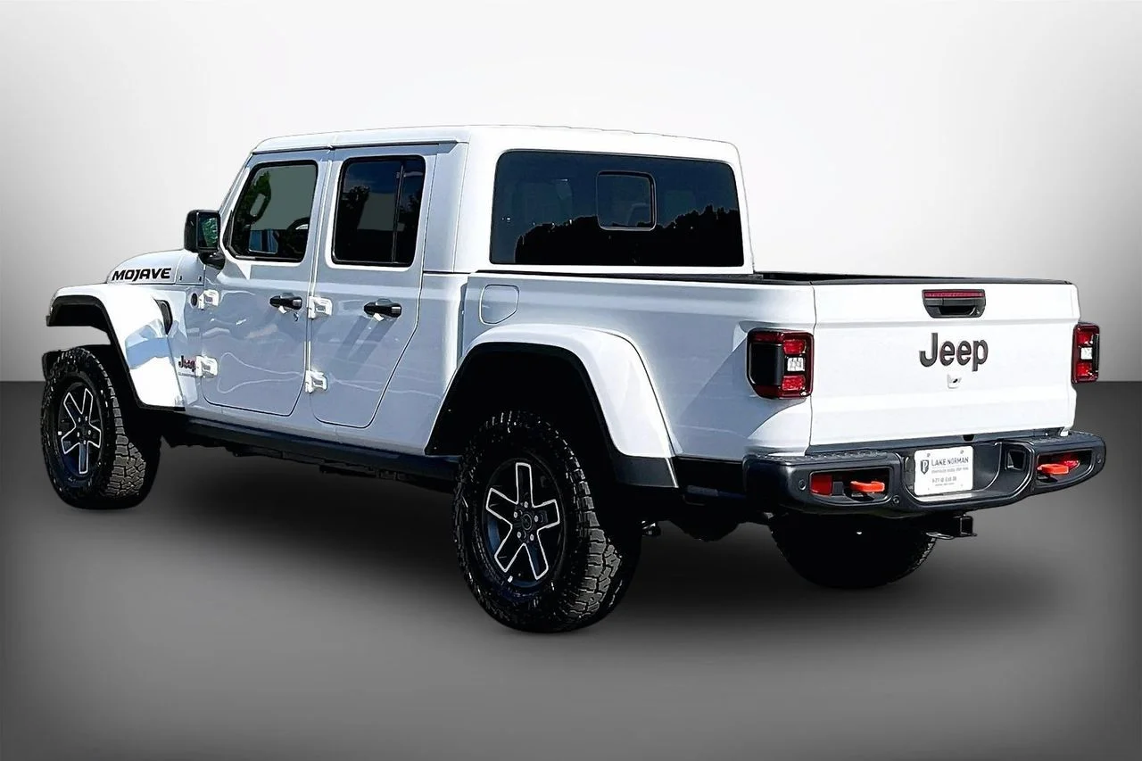 2026 Jeep Gladiator Mojave X - Photo 6