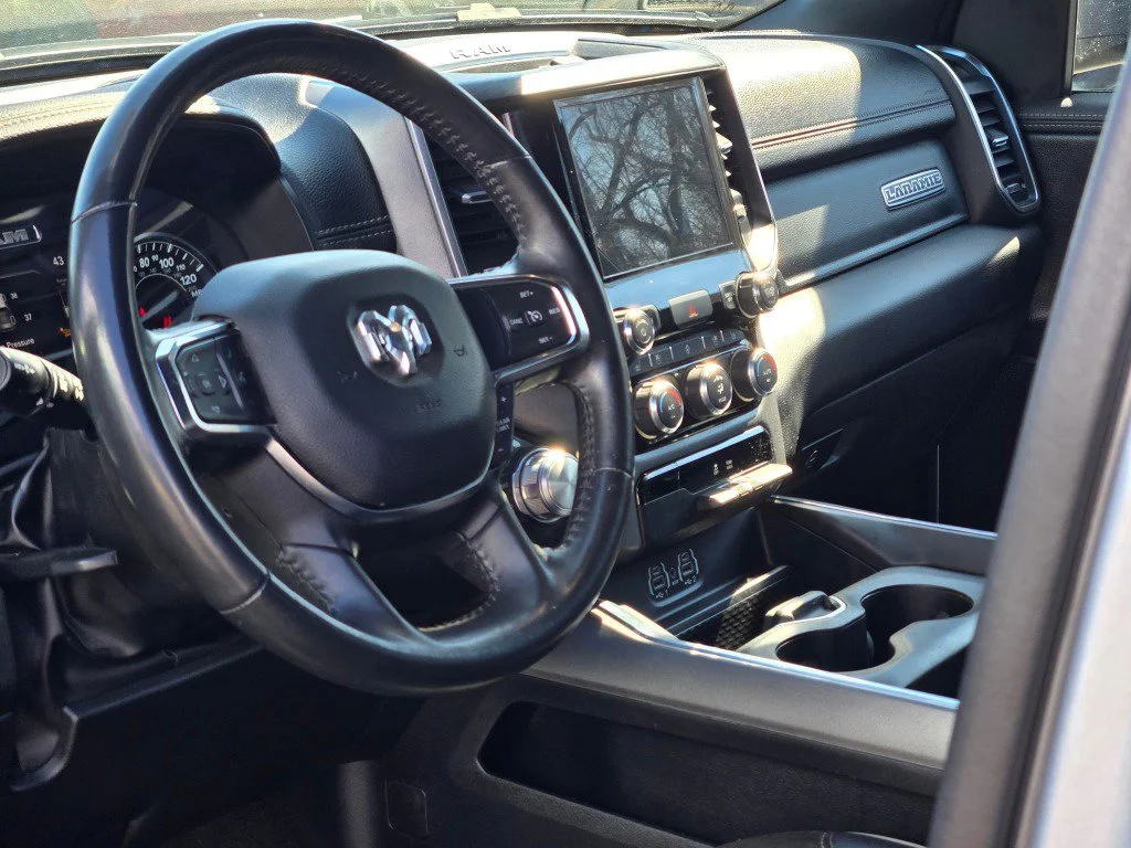 Used 2024 Silver Ram Laramie image 24