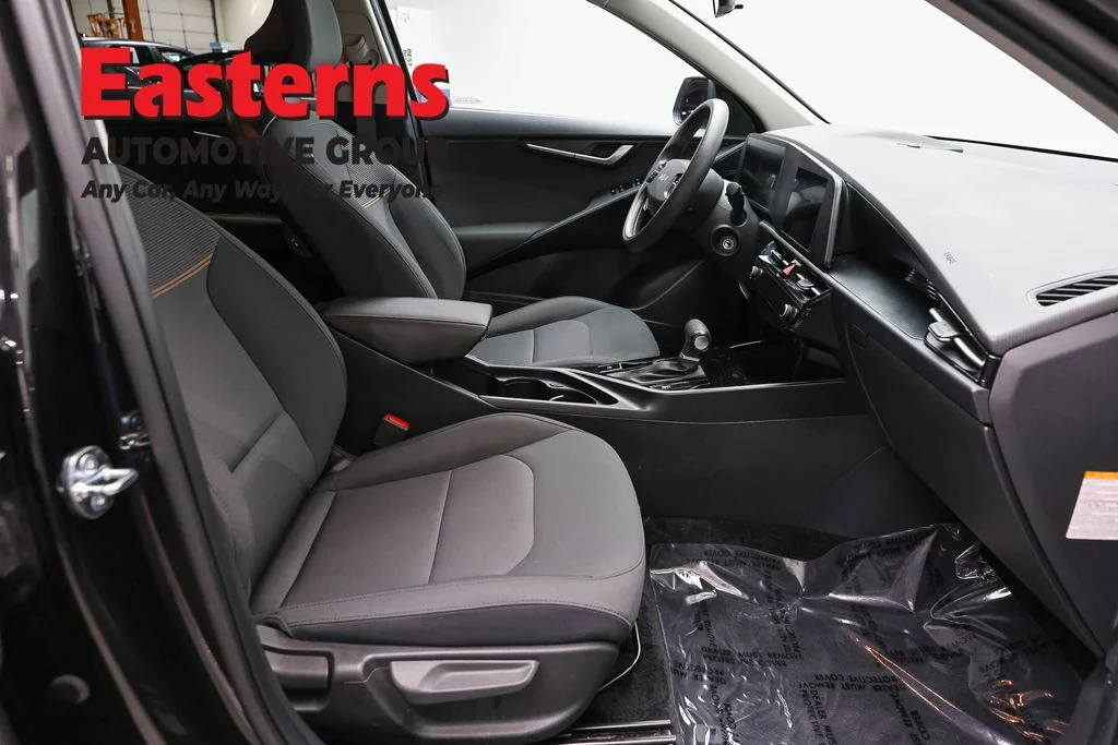 Used 2025 Black Kia LX image 23
