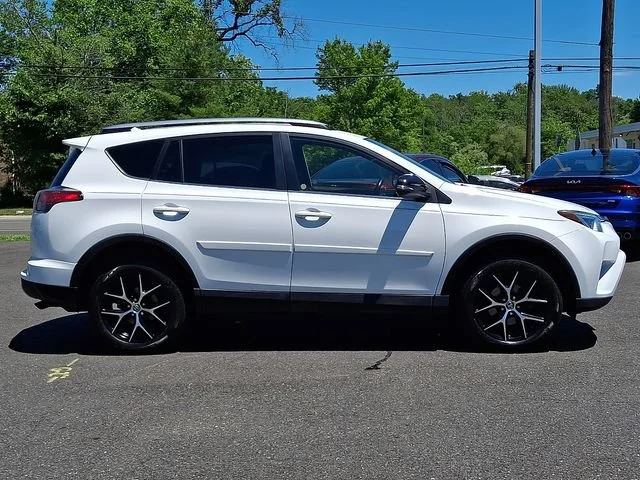 Used 2018 White Toyota SE image 8