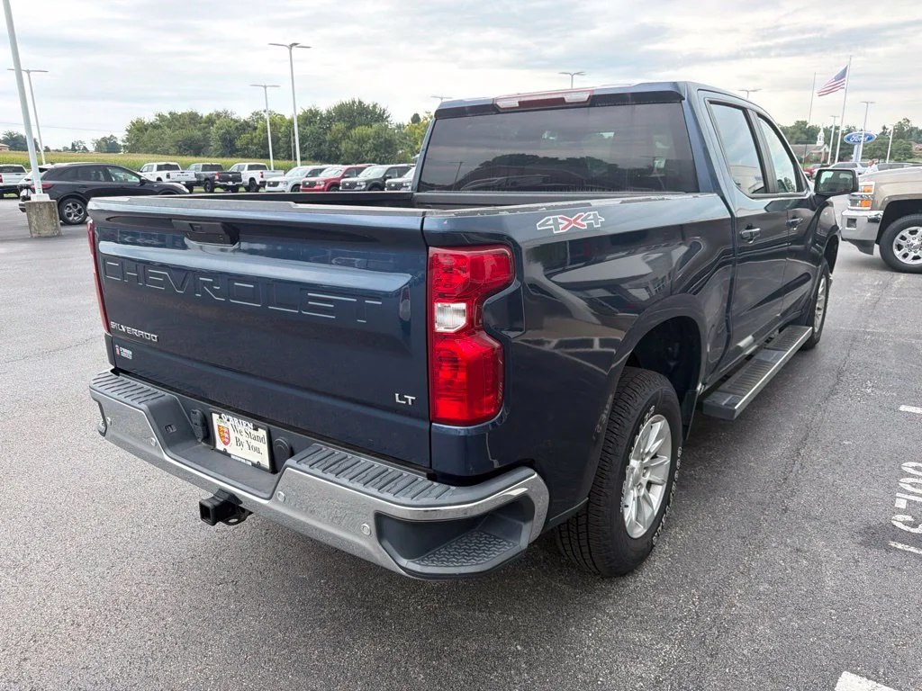 Used 2021 Northsky Blue Metallic Chevrolet LT image 5