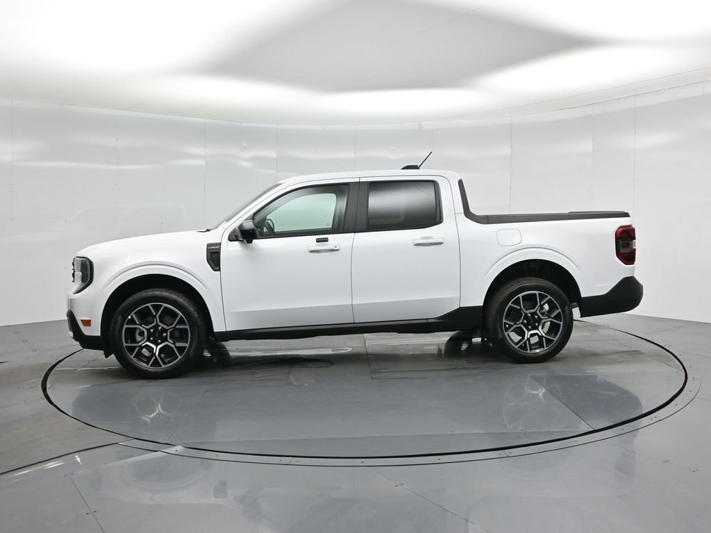 New 2026 Oxford White Ford Lariat image 31