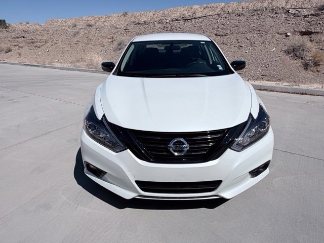 Used 2018 Nissan Altima SR with VIN 1N4AL3AP5JC477604 for sale in Lake Havasu City, AZ