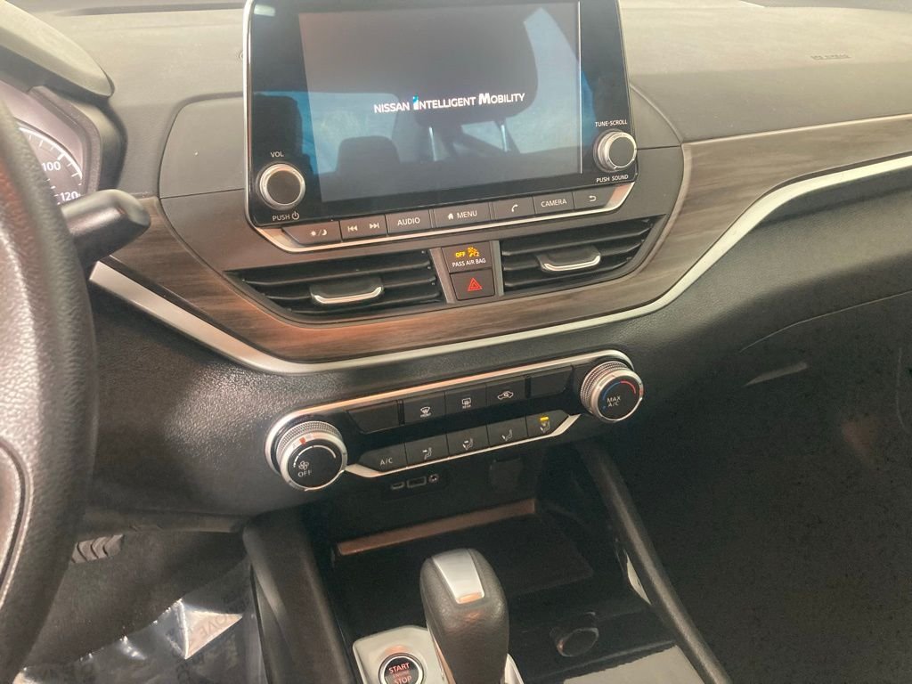 Used 2024 Nissan Altima SV with VIN 1N4BL4DV1RN372255 for sale in Elk River, Minnesota