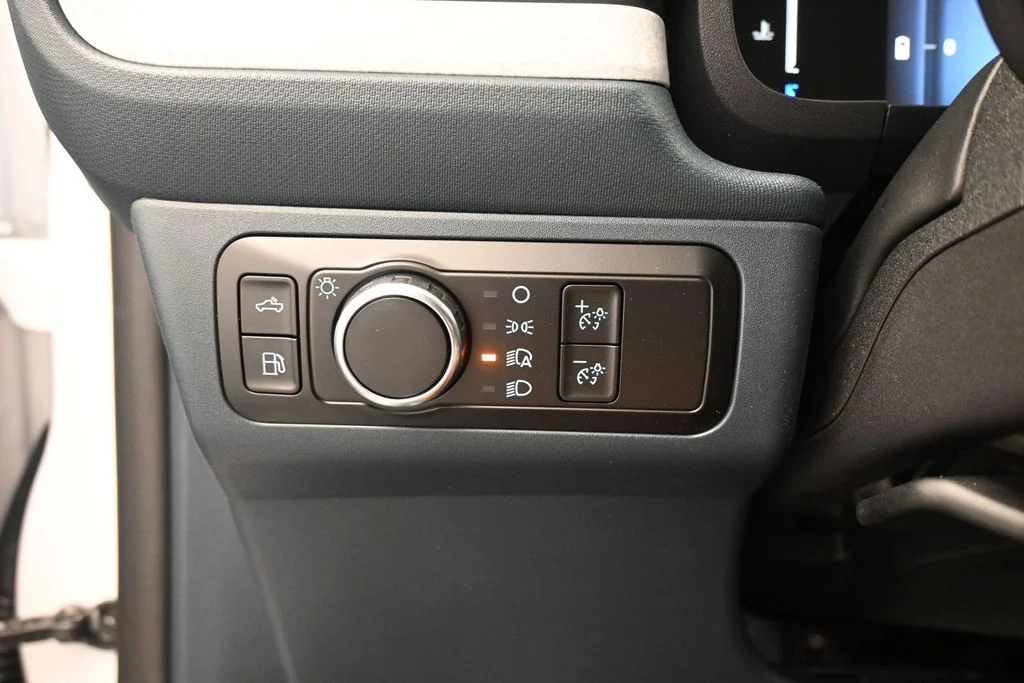 New 2026 White Ford XLT image 11