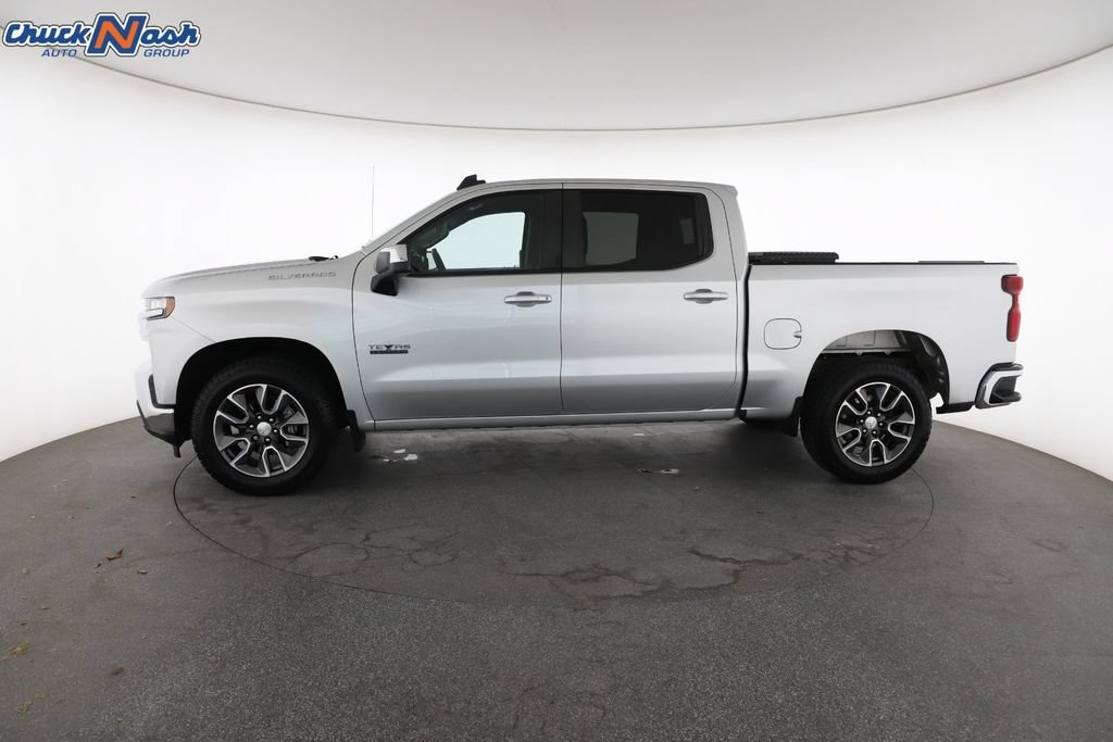 Used 2021 SILVER ICE METALLIC Chevrolet LT image 7