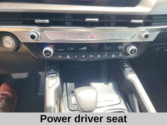Used 2025 Silver Kia S image 7