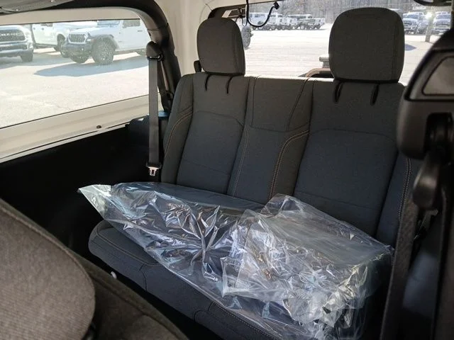 New 2026 Bright White Clear-Coat Exterior Paint Jeep Sport S image 18