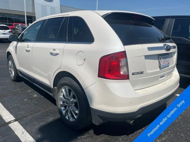 Used 2014 White Platinum Clearcoat Metallic Ford Limited image 7