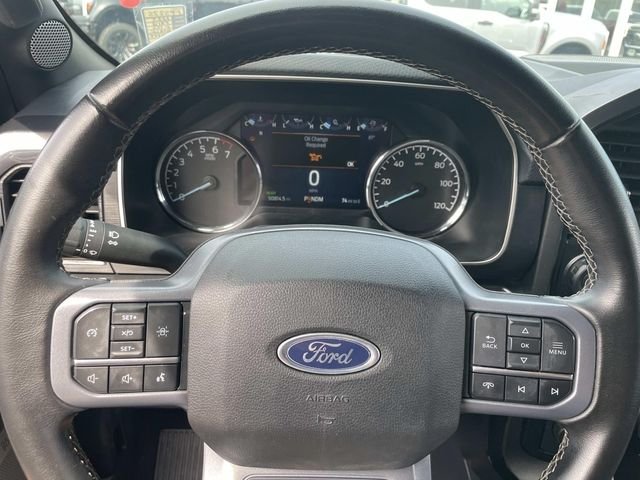 Used 2023 Agate Black Metallic Ford XLT image 33