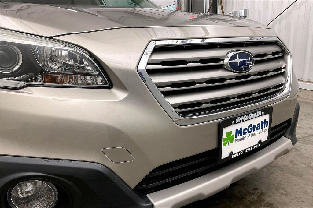 Used 2017 Gray Subaru 2.5i image 32