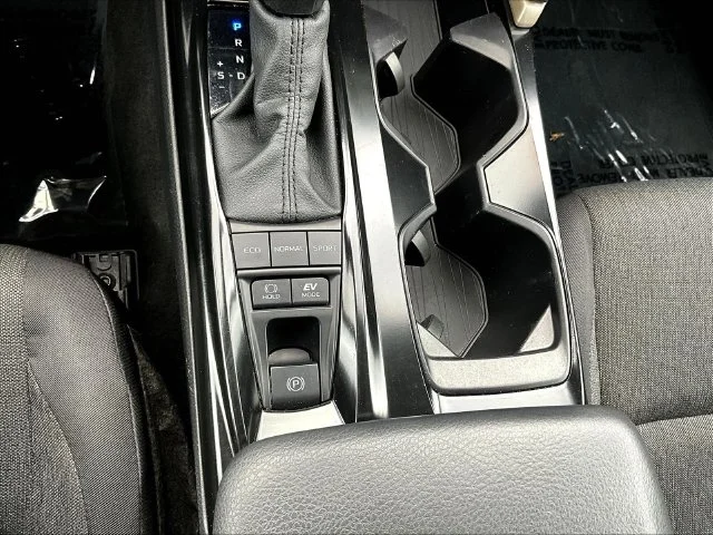 Used 2025 Silver Toyota LE image 16