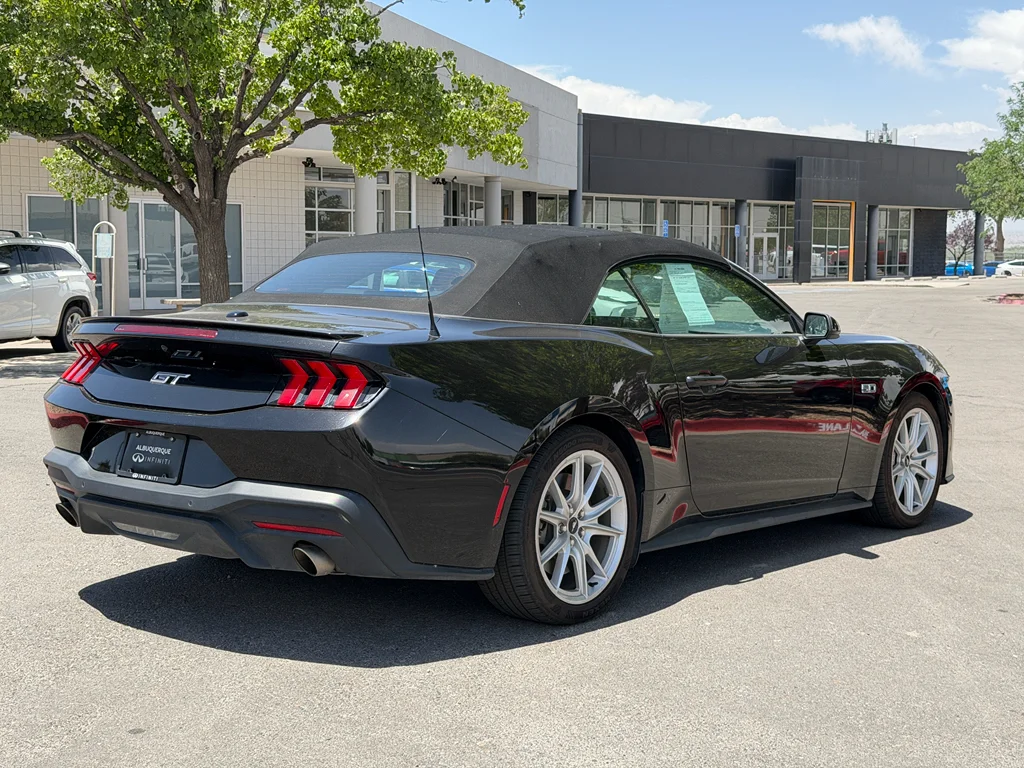 Used 2024 Shadow Black Ford CONVERTABLE PREMIUM image 6