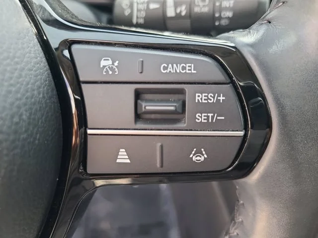 Used 2024 Gray Honda EX-L image 27