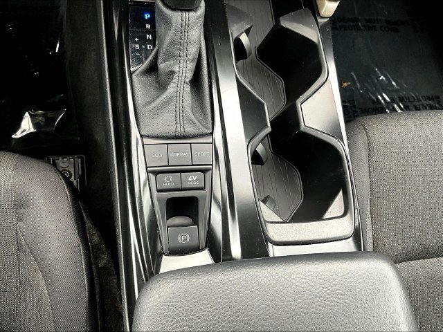 Used 2025 Silver Toyota LE image 16