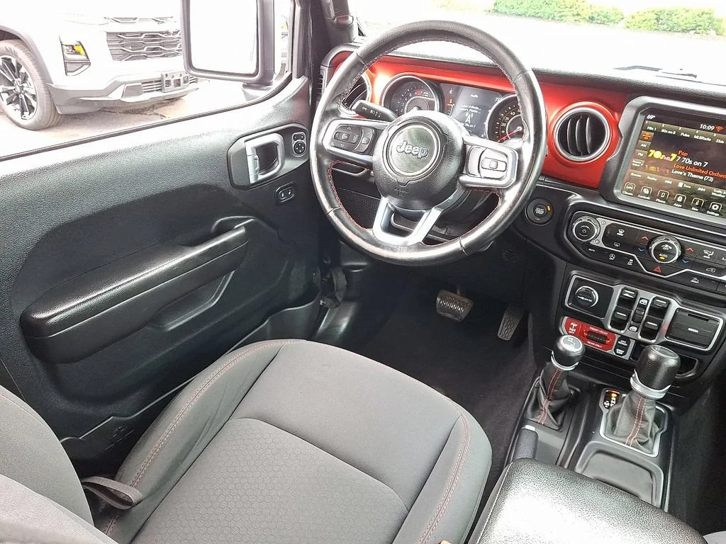 Used 2021 Black Jeep Rubicon 4X4 image 15