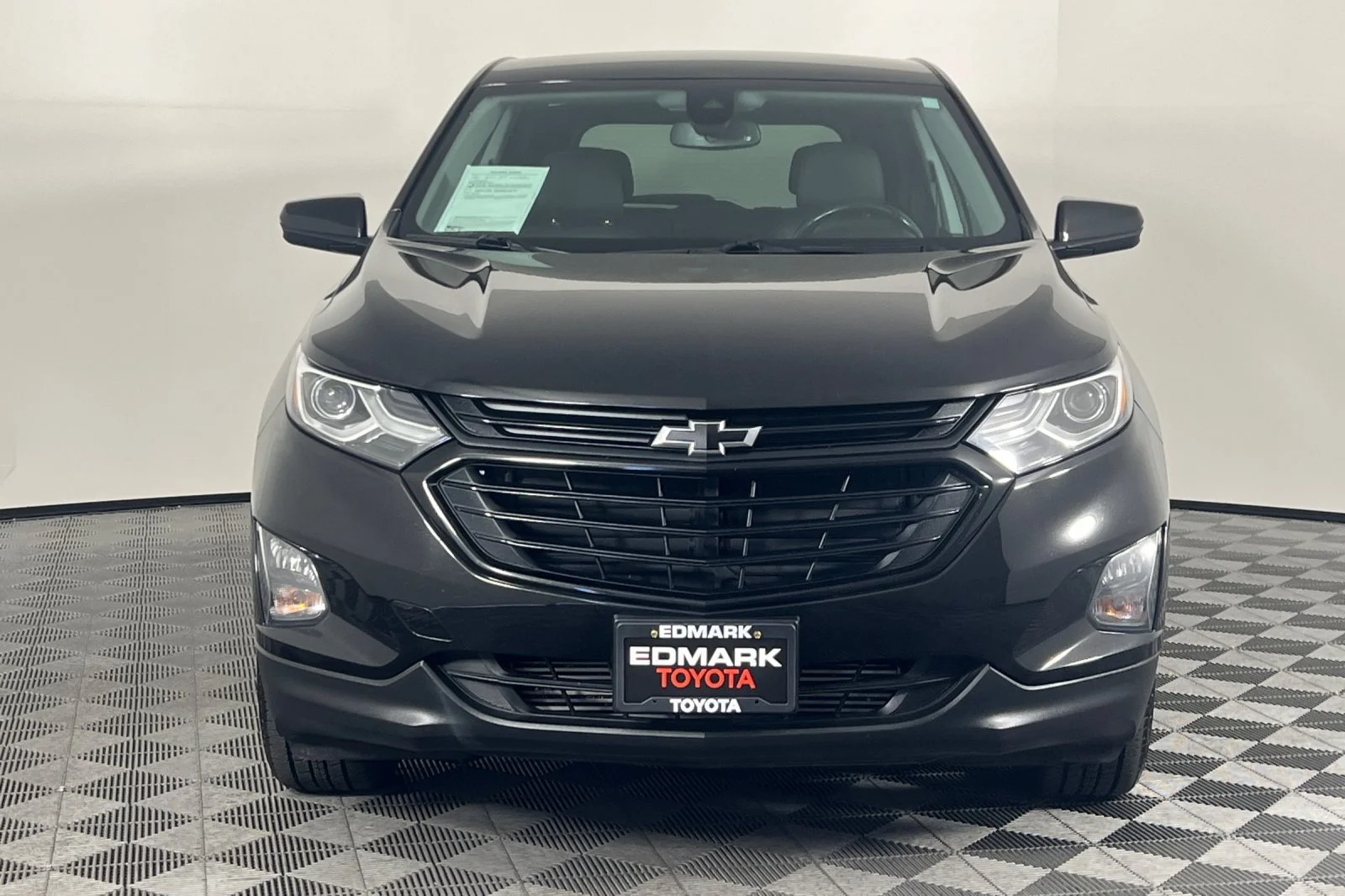 Used 2020 Mosaic Black Metallic Chevrolet LT image 8