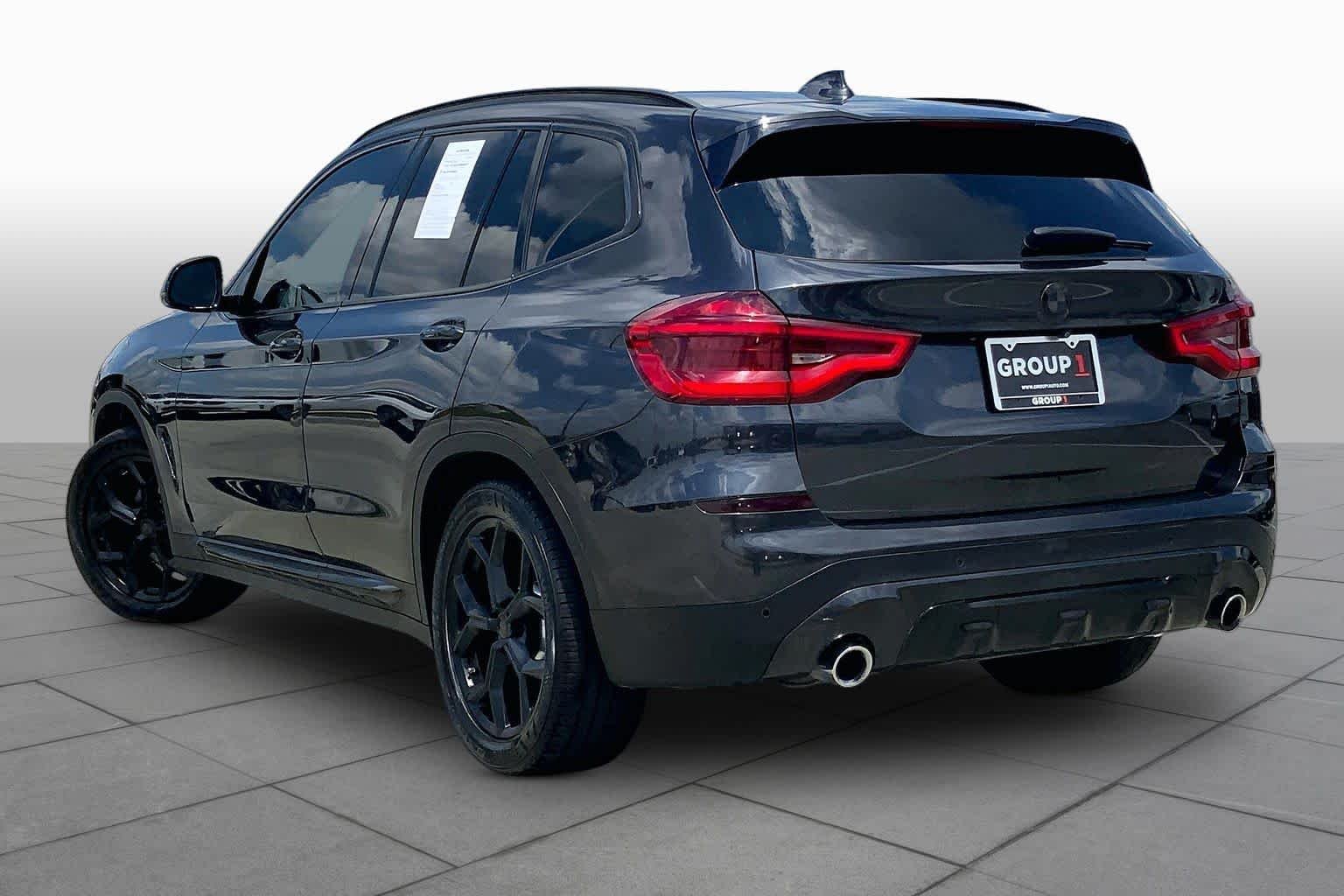 Used 2020 Dark Graphite Metallic BMW sDrive30i image 11