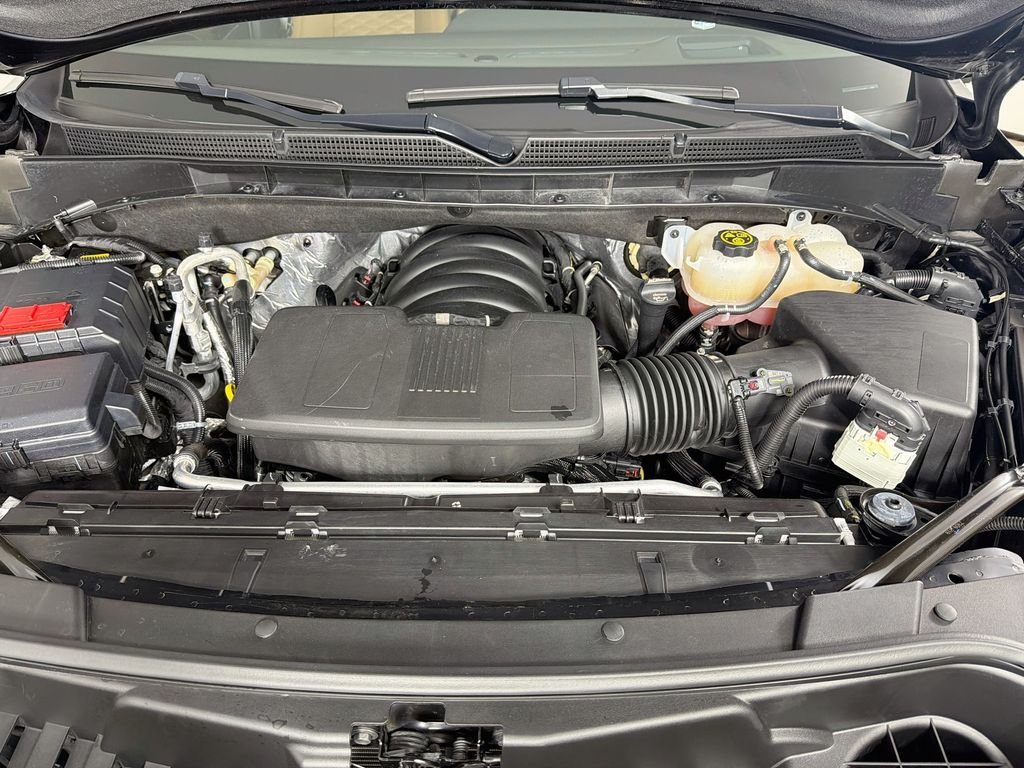Used 2024 Black Cadillac Sport image 33