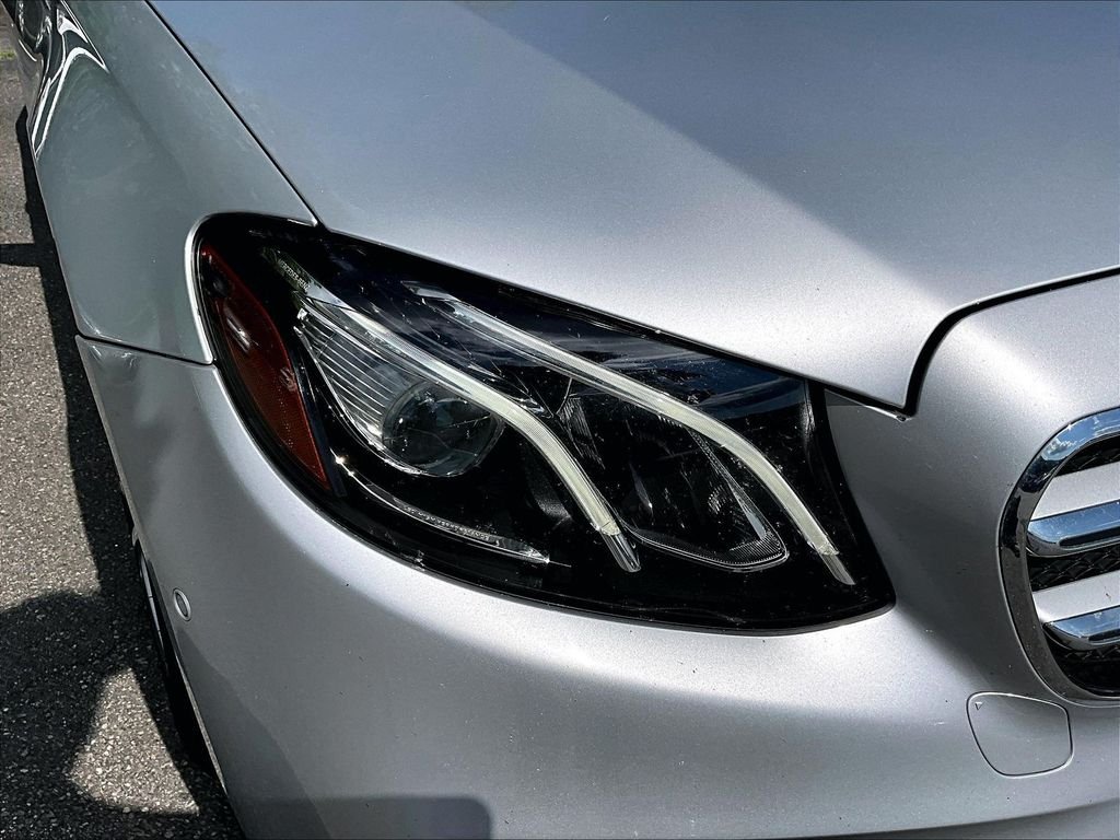 Used 2018 Silver Mercedes-Benz E 300 image 32