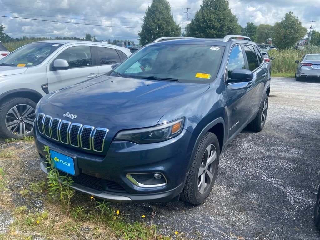 Used 2020 Slate Blue Pearlcoat Jeep Limited image 3