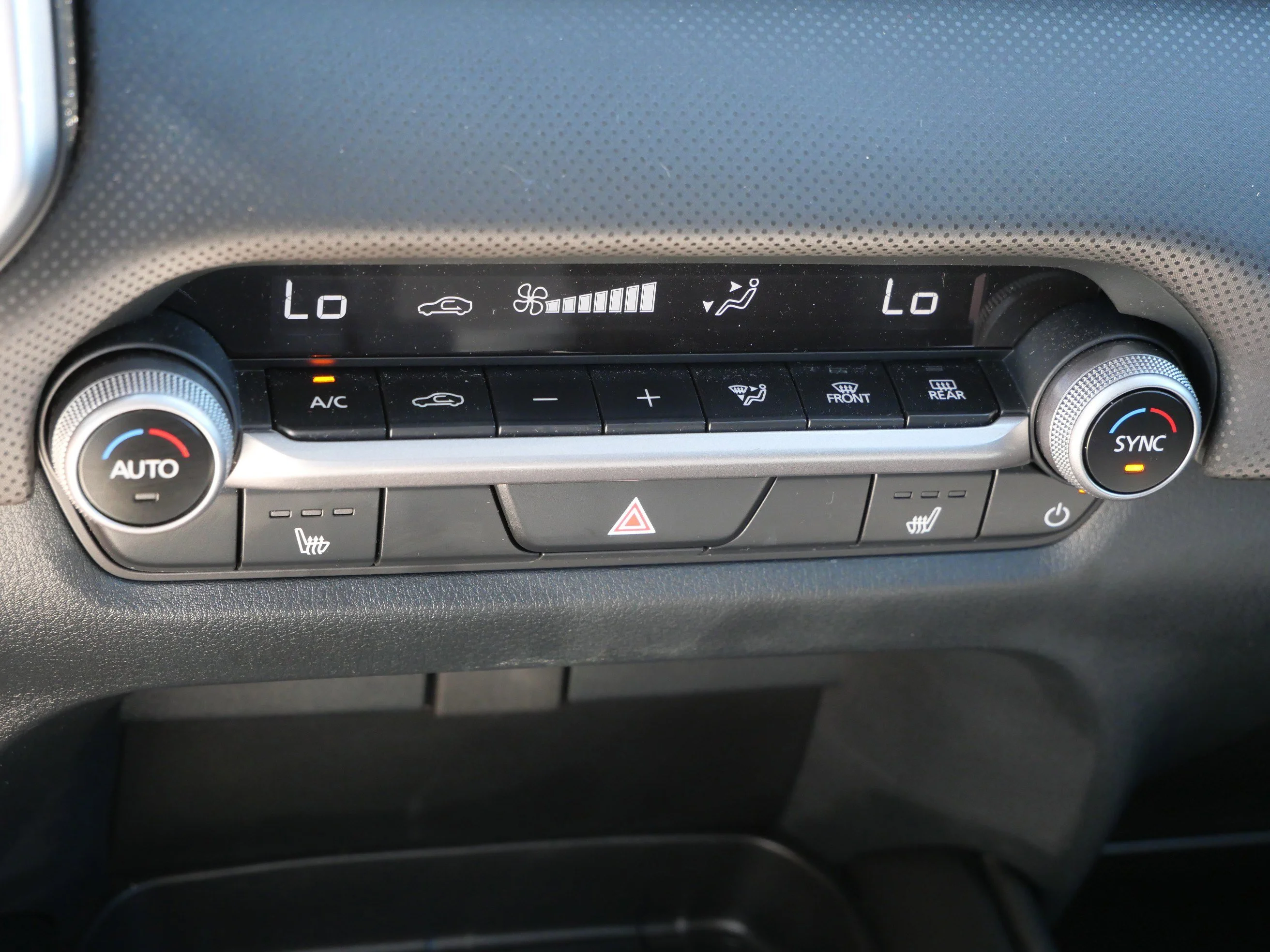 Used 2024 Machine Gray Metallic Mazda 2.5 S Premium Package image 23