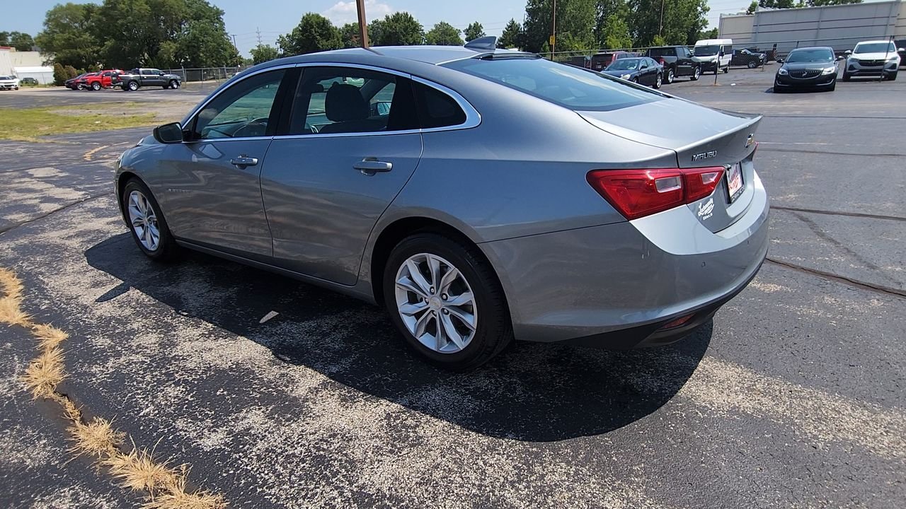 Used 2024 Gray Chevrolet LT image 6