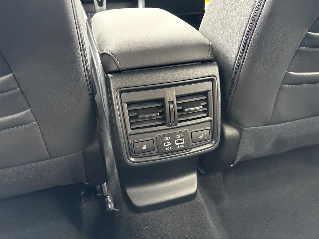 2026 Subaru Outback Limited - Photo 26