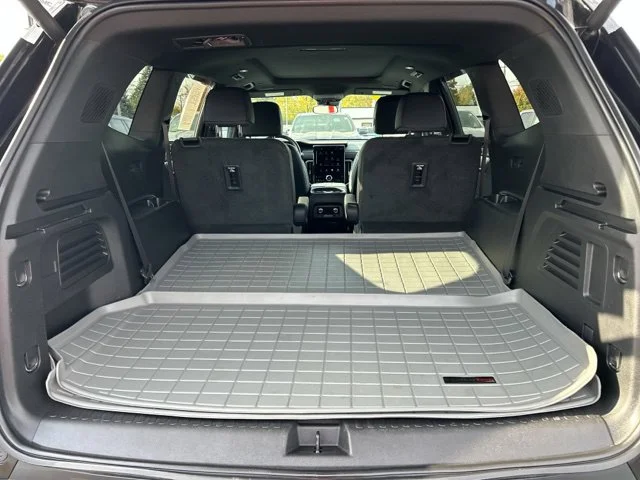 Used 2025 Black GMC AT4 image 11