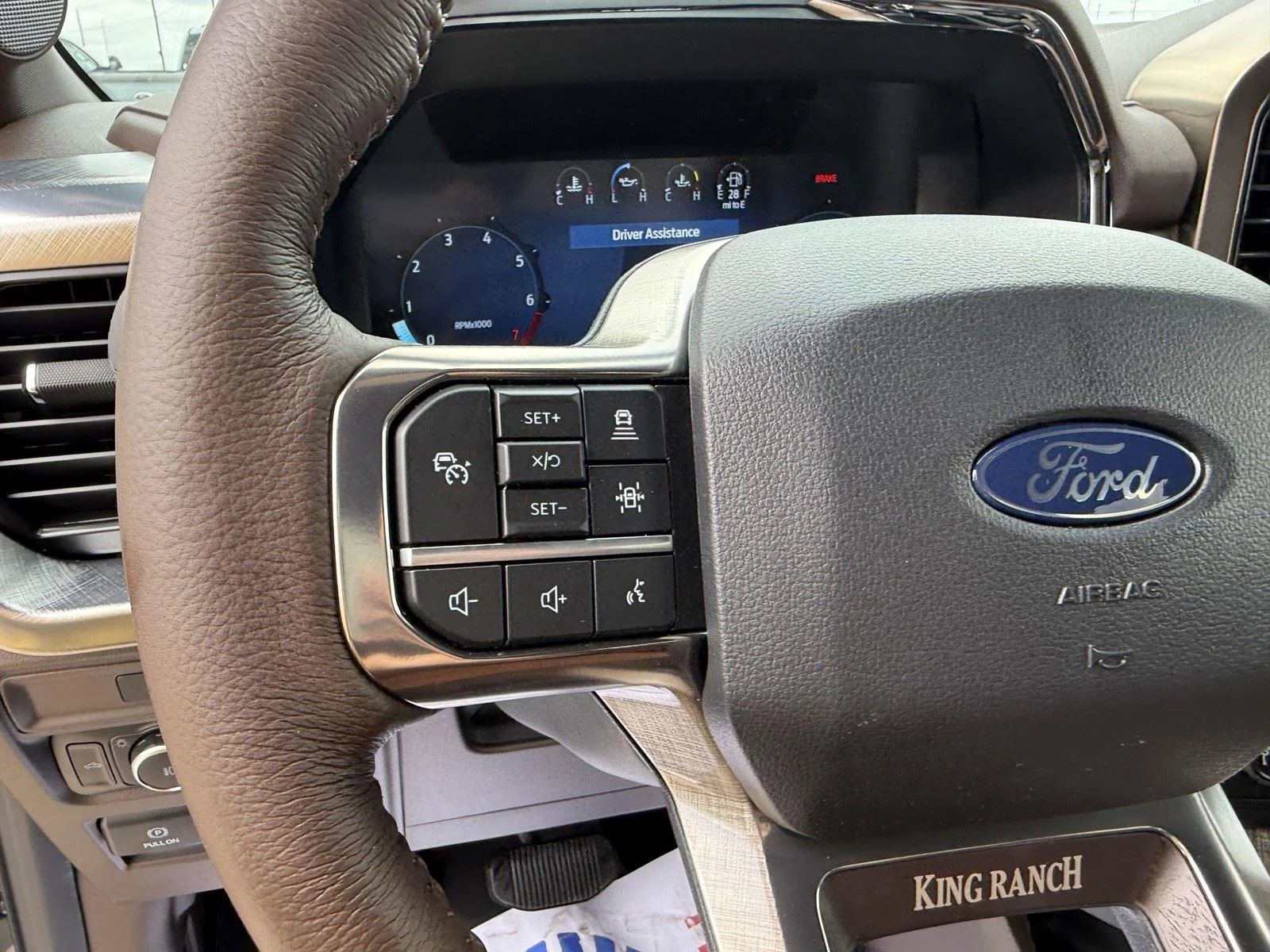 New 2026 Carbonized Gray Metallic Ford King Ranch® image 20