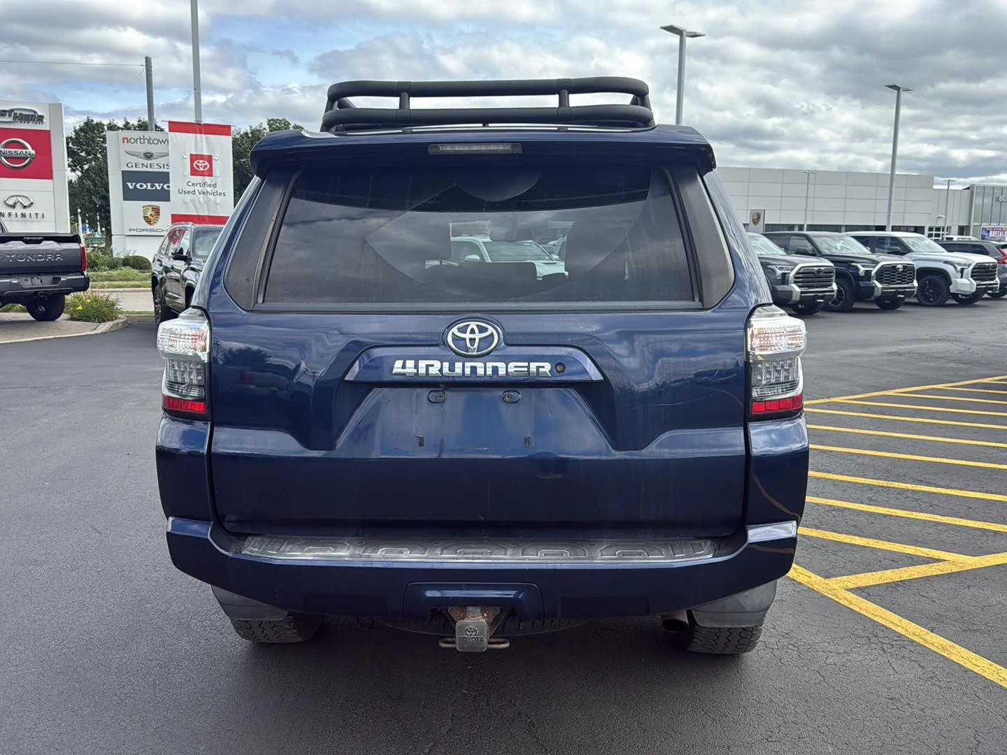 Used 2019 Nautical Blue Metallic Toyota Limited image 4