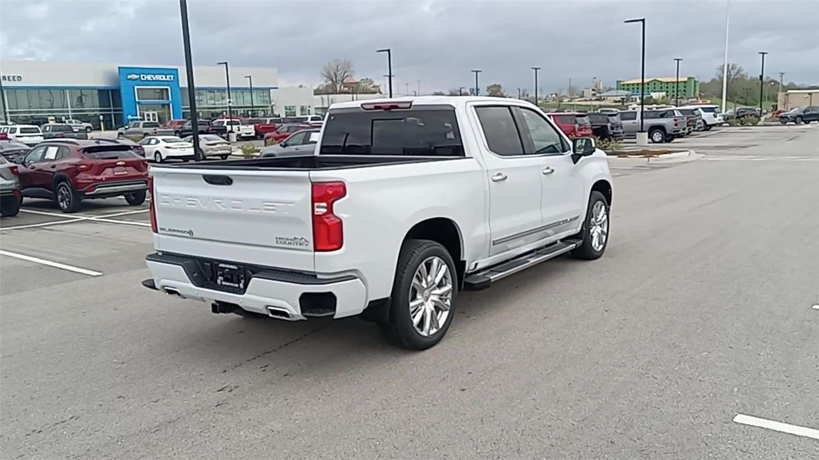 2026 Chevrolet Silverado 1500 High Country - Photo 8