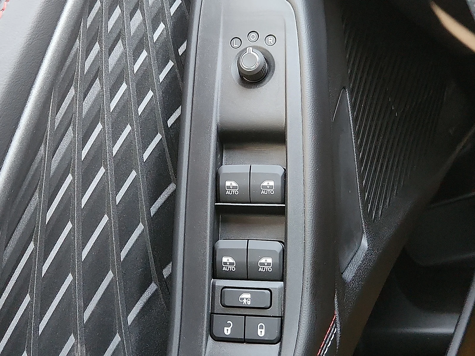 New 2026 PXJ Diamond Bla Dodge R/T 4-DOOR AWD image 17