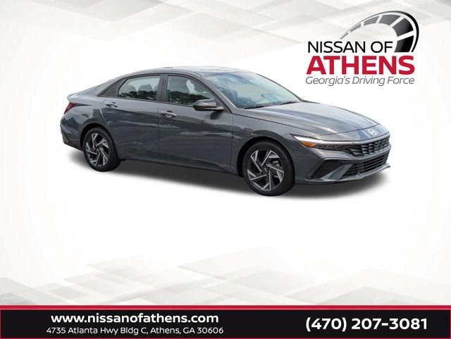 Used 2025 Gray Hyundai SEL Sport image 1