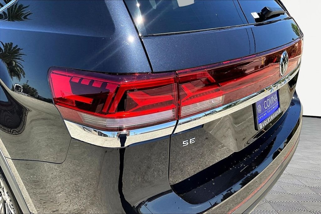 New 2026 Black Volkswagen 2.0T SE image 23