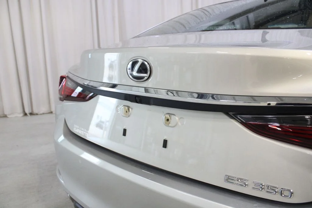 Used 2025 Beige Lexus 350 Luxury image 31