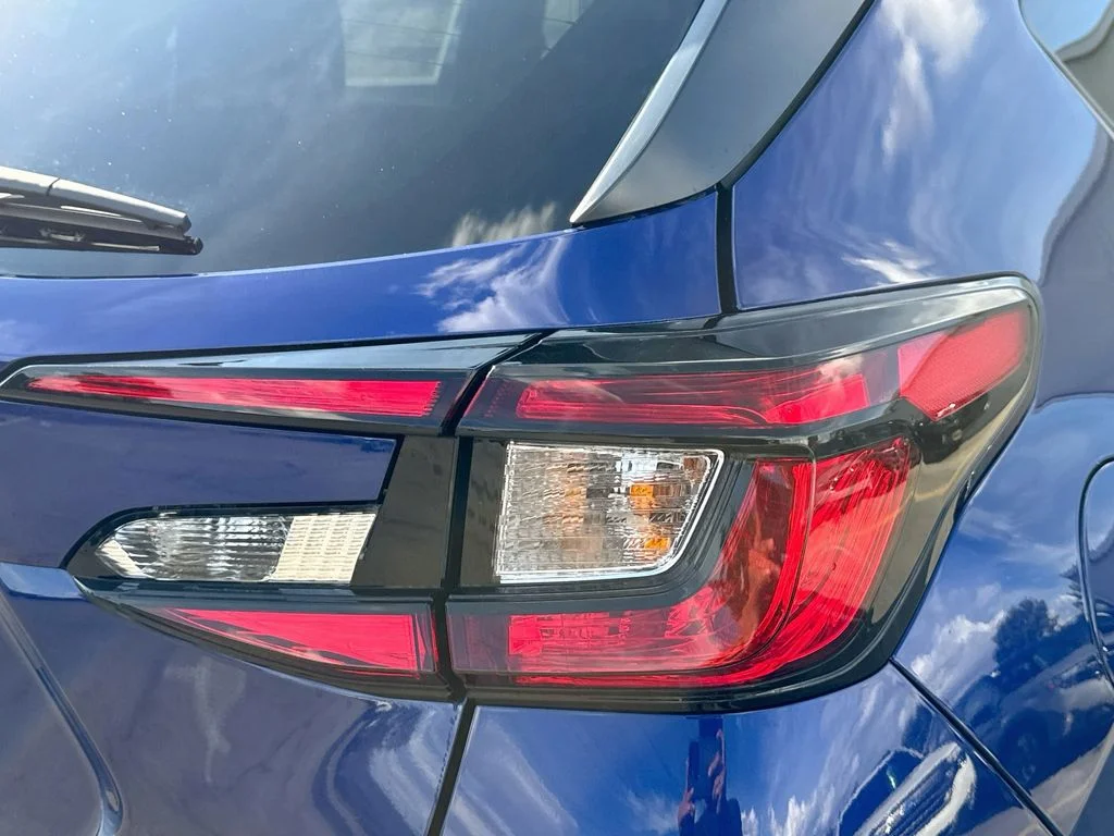 New 2026 Blue Subaru Premium image 31
