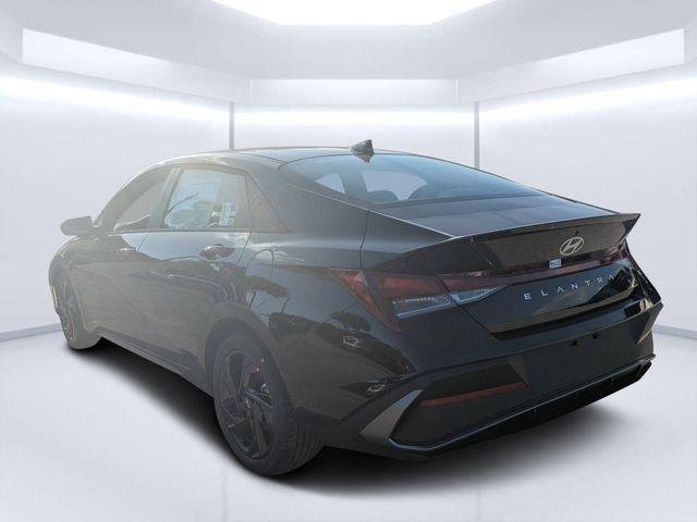 New 2026 Black Hyundai SEL Sport image 5